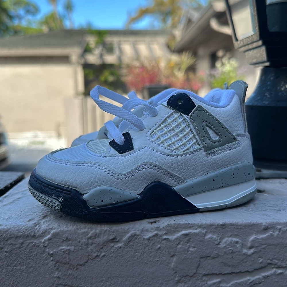 Jordan size 7 baby